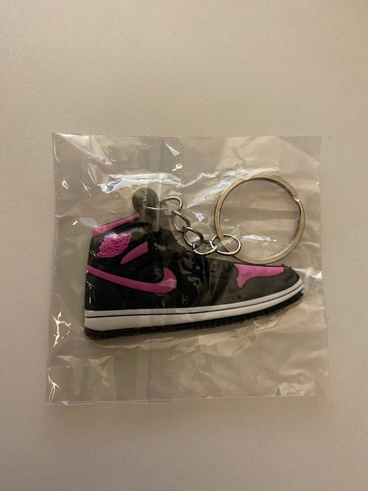 AIR JORDAN 1 RETRO-(BLACK HYPER PINK)-2D SNEAKER KEYCHAIN