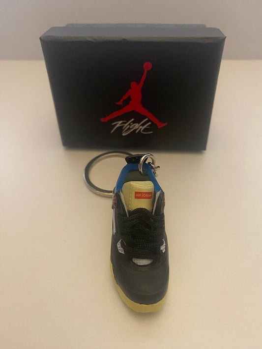 AIR JORDAN 4 RETRO-(UNION OFF NOIR)-1/6 SCALE 3D SNEAKER KEYCHAIN WITH BOX