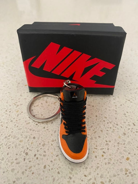 NIKE AIR JORDAN 1 MID-(BLACK CONE)-3D SNEAKER KEYCHAIN WITH BOX