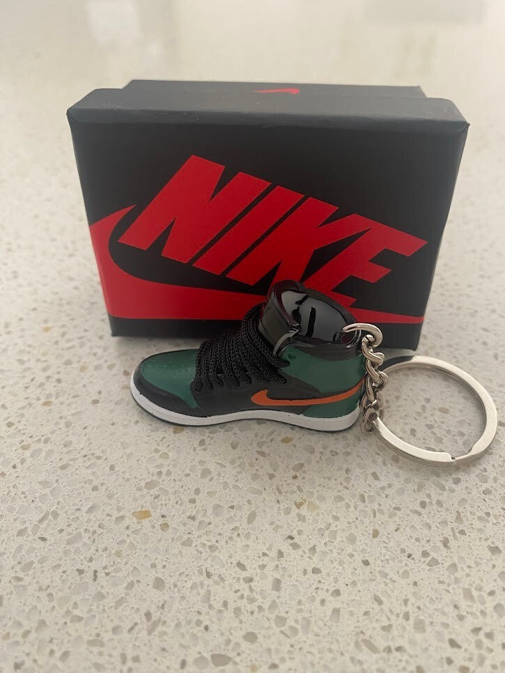 NIKE AIR JORDAN 1 RETRO HIGH-(SOLEFLY ART BASEL BLACK )-3D KEYCHAIN WITH BOX