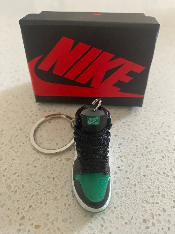 AIR JORDAN 1 RETRO HIGH-(PINE GREEN)-3D SNEAKER KEYCHAIN WITH BOX