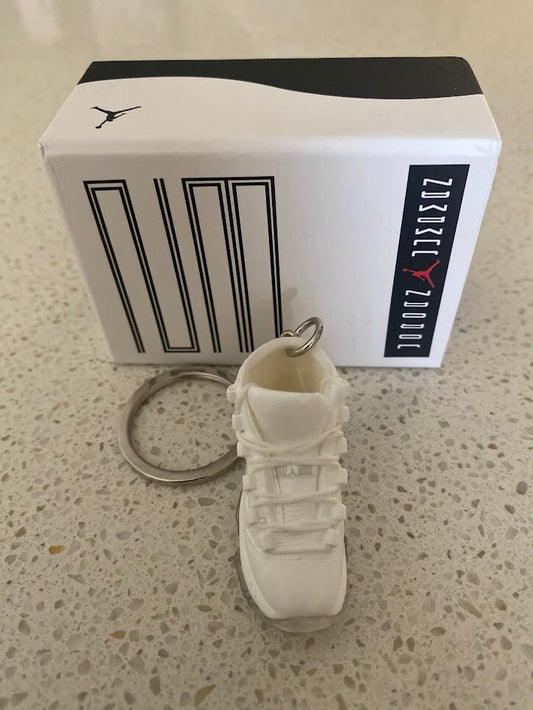 AIR JORDAN 11 RETRO-(SILVER ANNIVERSARY)-1/6 SCALE 3D SNEAKER KEYCHAIN WITH BOX
