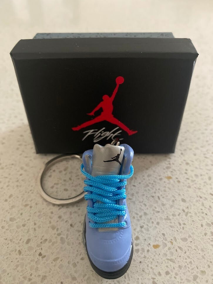AIR JORDAN 5 RETRO-(UNC UNIVERSITY BLUE)-1/6 SCALE 3D SNEAKER KEYCHAIN WITH BOX