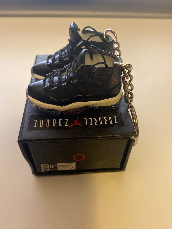 AIR JORDAN 11 RETRO-(72-10)-1/6 SCALE 3D SNEAKERS KEYCHAIN SET WITH BOX