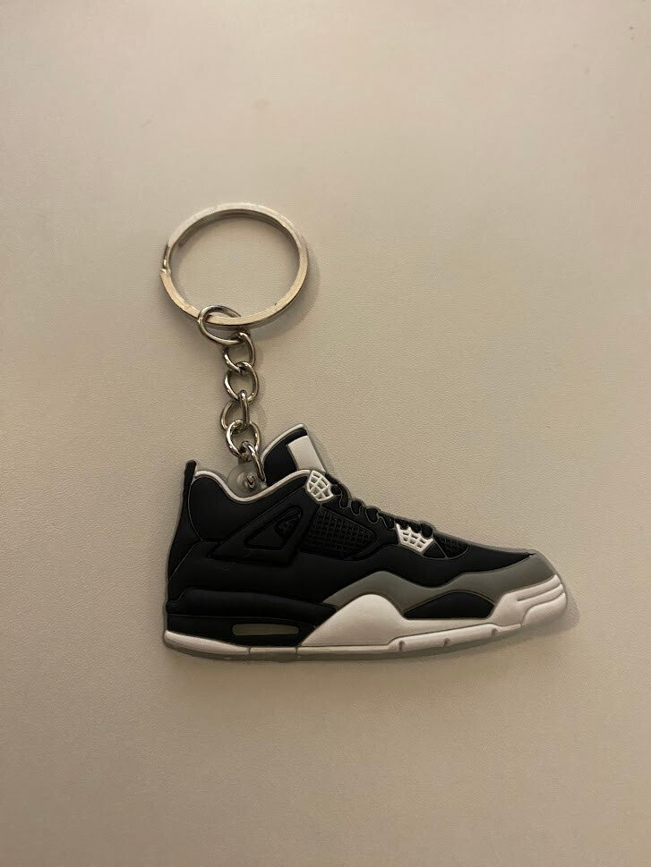 AIR JORDAN 4 RETRO-(FEAR PACK)-2D SNEAKER KEYCHAIN