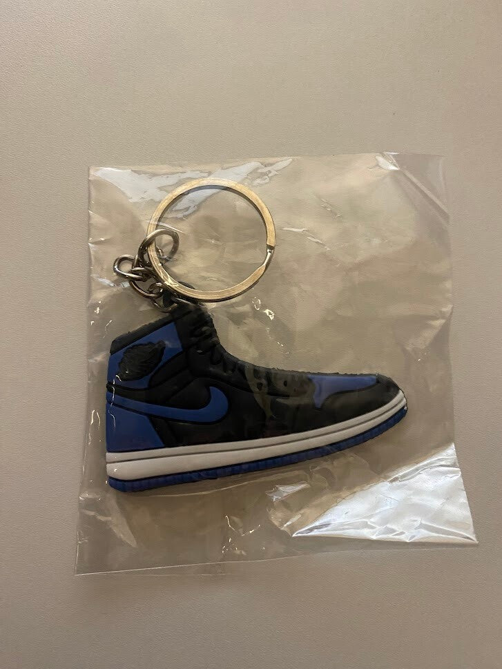 AIR JORDAN 1 RETRO-(ROYAL)-2D SNEAKER KEYCHAIN