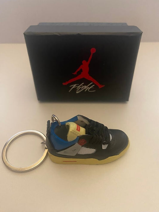 AIR JORDAN 4 RETRO-(UNION OFF NOIR)-1/6 SCALE 3D SNEAKER KEYCHAIN WITH BOX