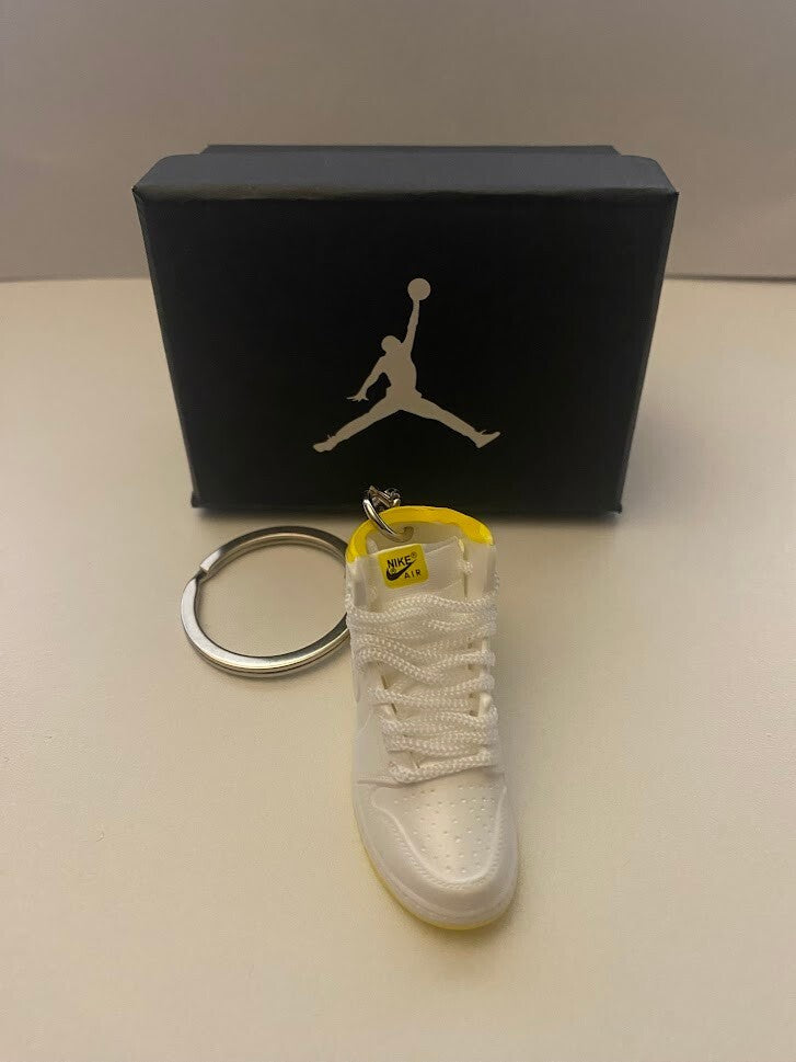 AIR JORDAN 1 RETRO HIGH (FIRST CLASS FLIGHT)-3D SNEAKER KEYCHAIN WITH BOX