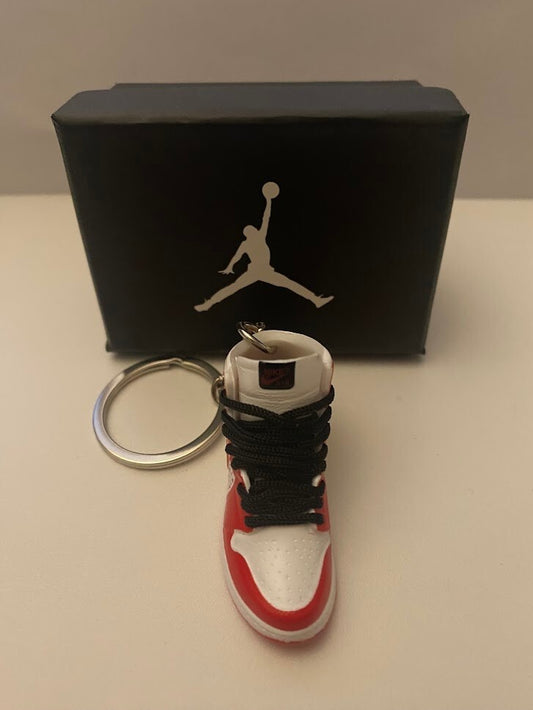 SUPREME x AIR JORDAN HIGH STARS (VARSITY RED)-3D SNEAKER KEYCHAIN WITH BOX