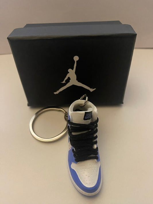 SUPREME x AIR JORDAN HIGH STARS (UNIVERSITY BLUE)-3D SNEAKER KEYCHAIN WITH BOX