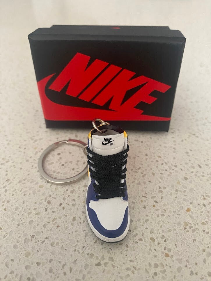 NIKE AIR JORDAN 1 MID-(LAKERS)-3D SNEAKER KEYCHAIN WITH BOX
