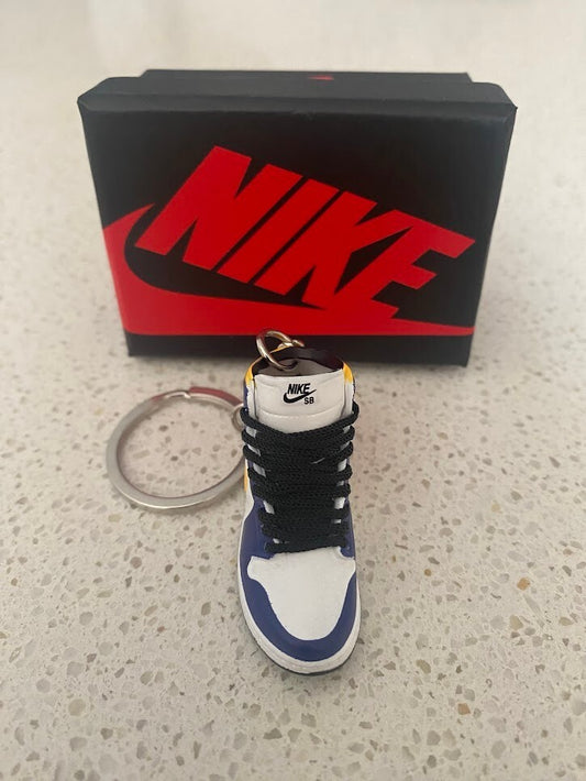 NIKE AIR JORDAN 1 MID-(LAKERS)-3D SNEAKER KEYCHAIN WITH BOX