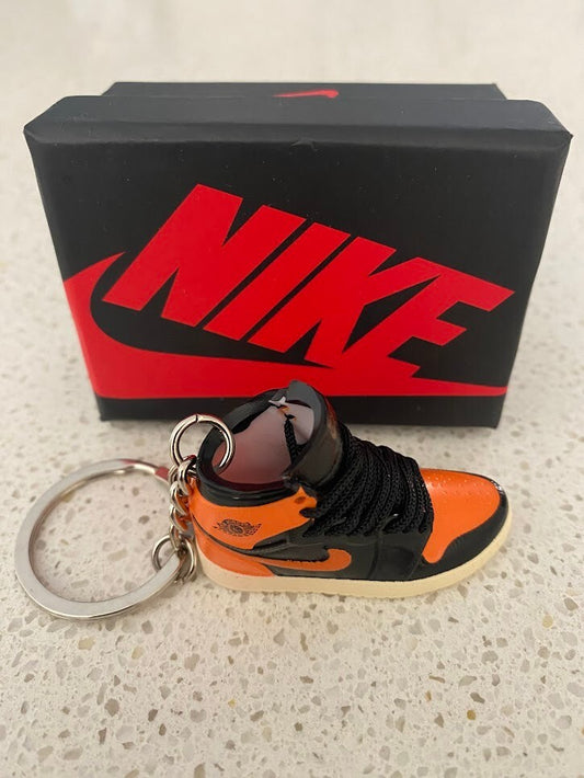 NIKE AIR JORDAN 1 RETRO HIGH-(SHATTERED BACKBOARD 3.0)-3D KEYCHAIN WITH BOX