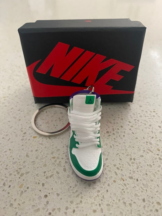 NIKE AIR JORDAN 1 MID-(INCREDIBLE HULK)-3D SNEAKER KEYCHAIN WITH BOX