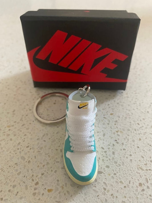 AIR JORDAN 1 RETRO HIGH-(TURBO GREEN)-3D SNEAKER KEYCHAIN WITH BOX
