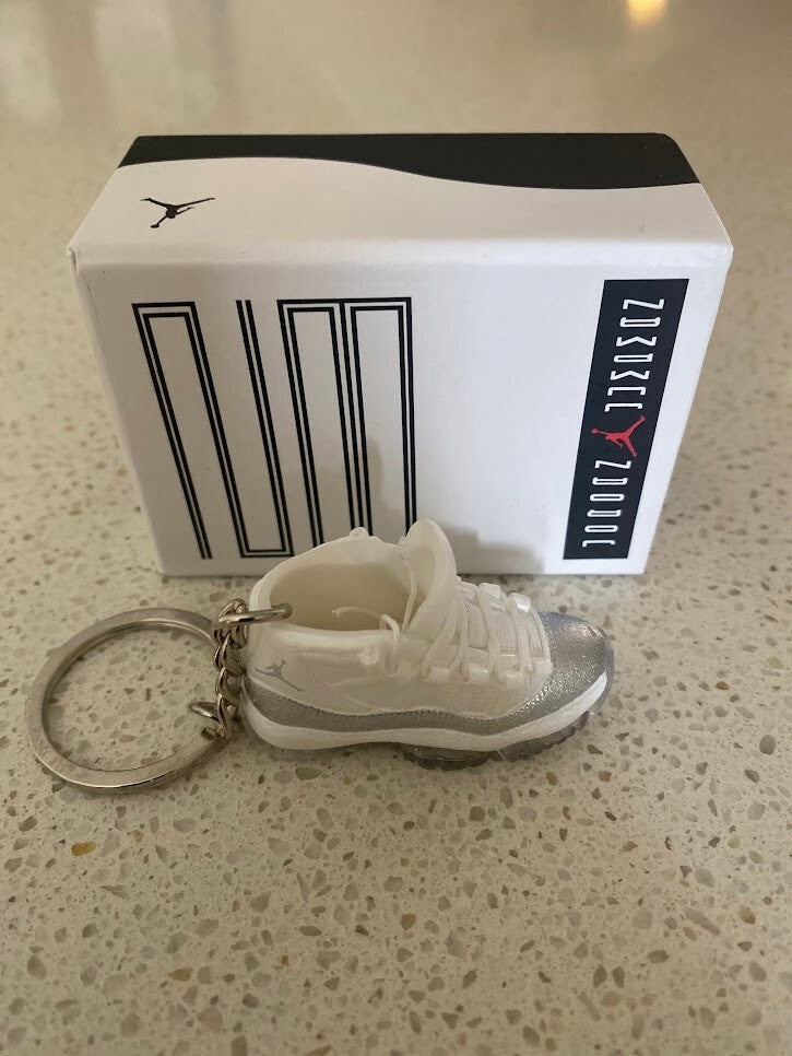AIR JORDAN 11 RETRO-(WHITE METALLIC SLV)-1/6 SCALE 3D SNEAKER KEYCHAIN WITH BOX