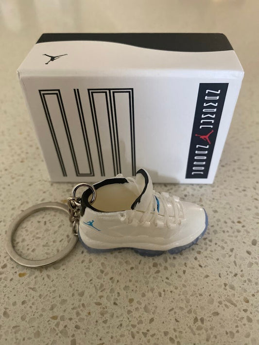 AIR JORDAN 11 RETRO-(LEGEND BLUE)-1/6 SCALE 3D SNEAKER KEYCHAIN WITH BOX