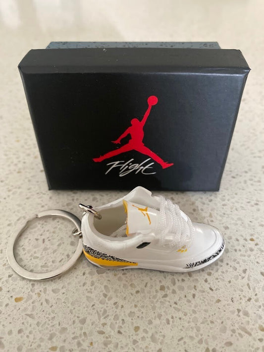 AIR JORDAN 3 RETRO-(LASER ORANGE)-1/6 SCALE 3D SNEAKER KEYCHAIN WITH BOX
