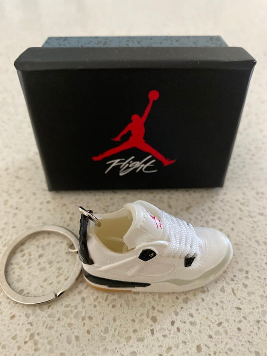 NIKE AIR JORDAN 4 RETRO SB-(WHITE BLACK)-3D SNEAKER KEYCHAIN WITH BOX