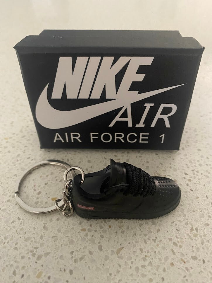 NIKE AIR FORCE 1 LOW-(SUPREME BLACK)-3D SNEAKER KEYCHAIN WITH BOX