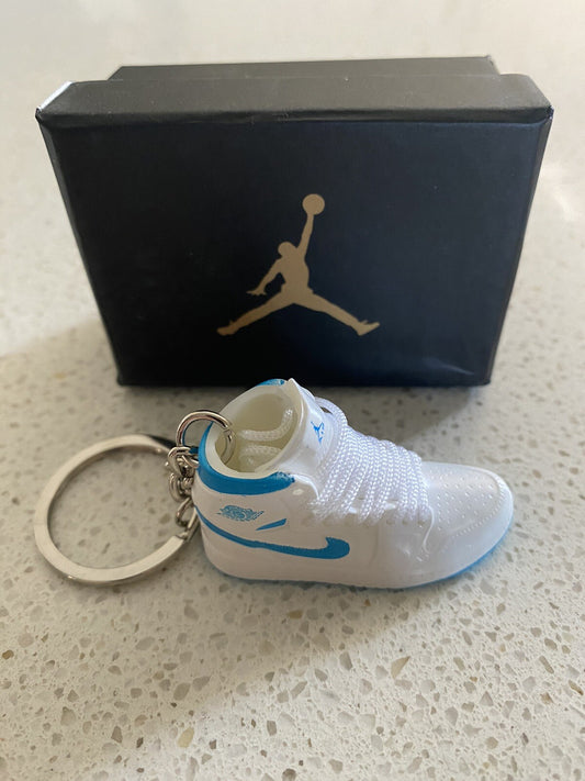 NIKE AIR JORDAN 1 RETRO HIGH-3D SNEAKER KEYCHAIN WITH BOX