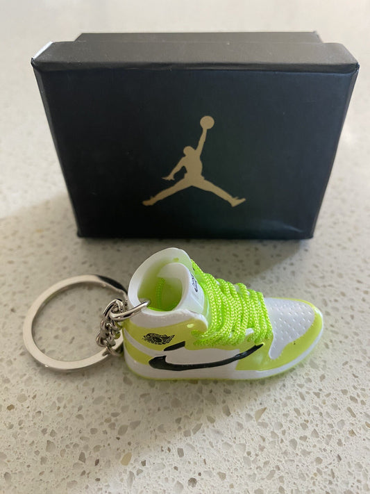 JORDAN 1 RETRO HIGH OG SP-(TRAVIS SCOTT)-3D SNEAKER KEYCHAIN WITH BOX