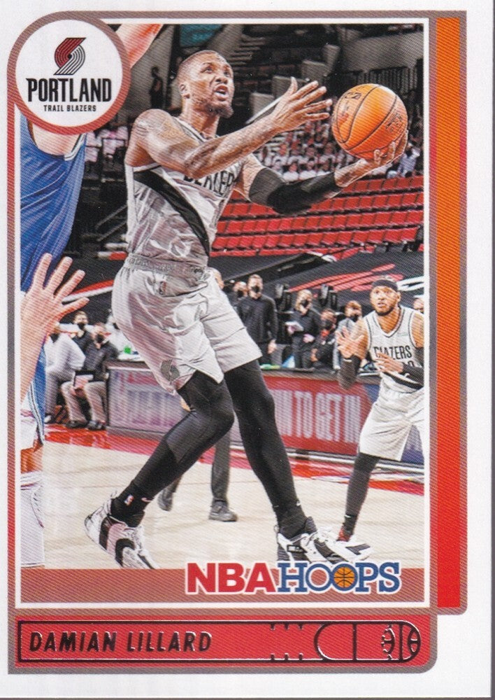DAMIAN LILLARD-NO.61-2021/22 PANINI HOOPS BASKETBALL TRADING CARD
