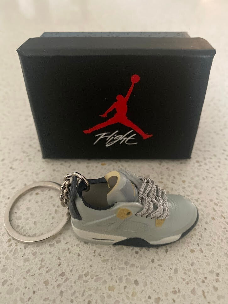 NIKE AIR JORDAN 4 RETRO-(CRAFT PHOTON DUST)-3D SNEAKER KEYCHAIN WITH BOX