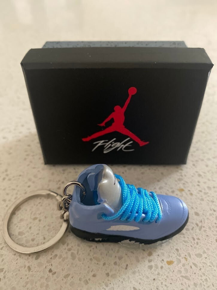 AIR JORDAN 5 RETRO-(UNC UNIVERSITY BLUE)-1/6 SCALE 3D SNEAKER KEYCHAIN WITH BOX