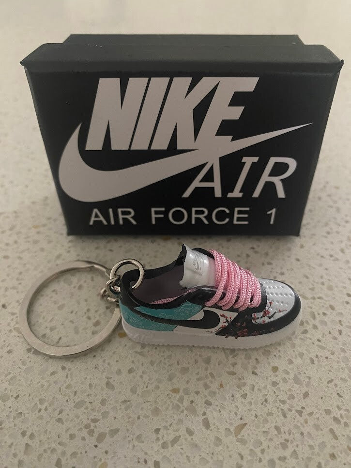 NIKE AIR FORCE 1-3D SNEAKER KEYCHAIN WITH BOX