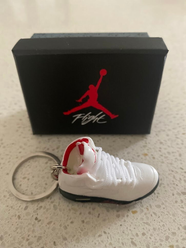 AIR JORDAN 5 RETRO-(FIRE RED)-1/6 SCALE 3D SNEAKER KEYCHAIN WITH BOX