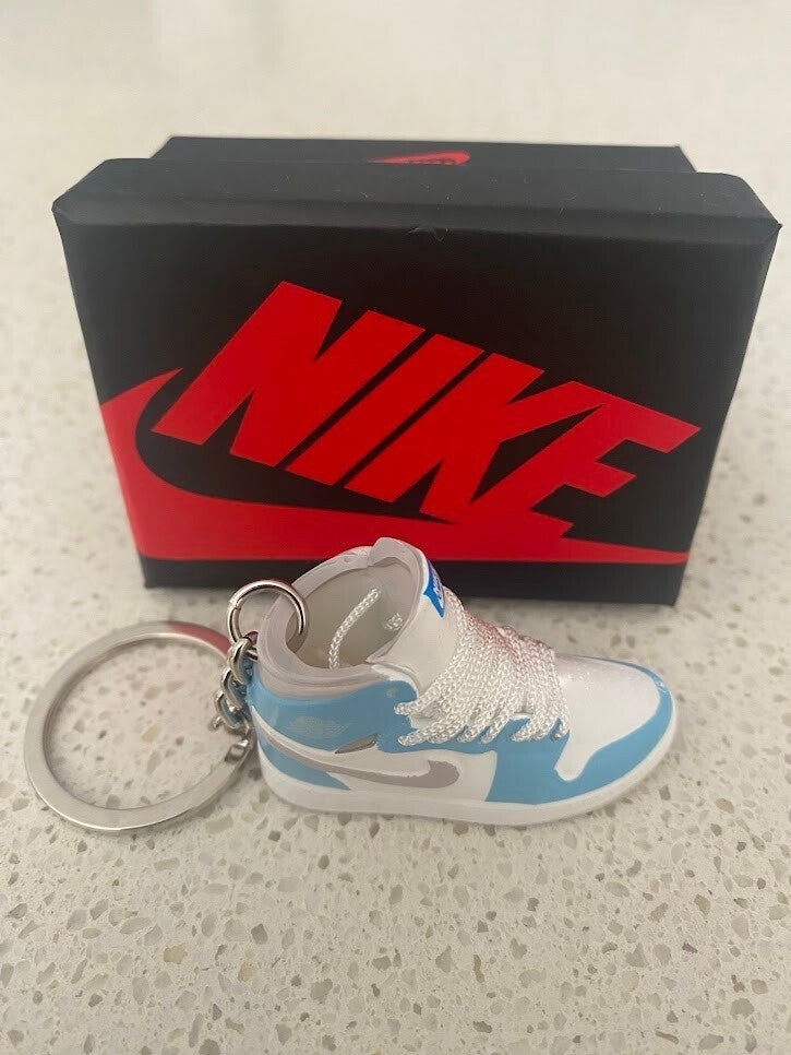 NIKE AIR JORDAN 1 RETRO HIGH-(HYPER ROYAL SMOKE GREY)-3D KEYCHAIN WITH BOX