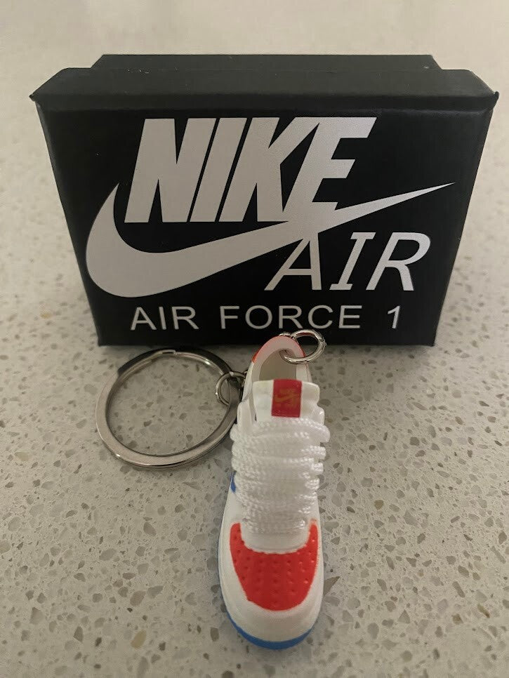 NIKE AIR FORCE 1-3D SNEAKER KEYCHAIN WITH BOX