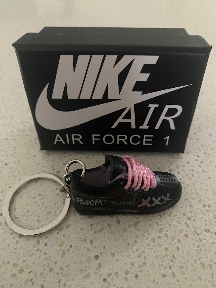 NIKE AIR FORCE 1-3D SNEAKER KEYCHAIN WITH BOX