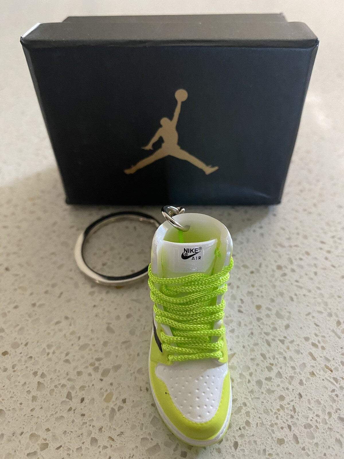 JORDAN 1 RETRO HIGH OG SP-(TRAVIS SCOTT)-3D SNEAKER KEYCHAIN WITH BOX