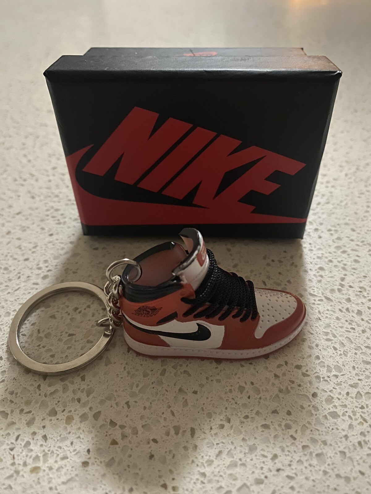 NIKE AIR JORDAN 1 RETRO HIGH-(REVERSE SHATTERED BACKBOARD)-3D KEYCHAIN WITH BOX