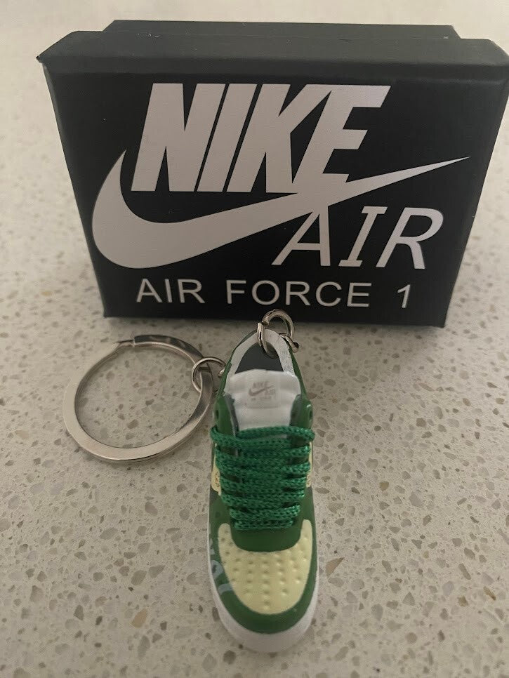 NIKE AIR FORCE 1-3D SNEAKER KEYCHAIN WITH BOX