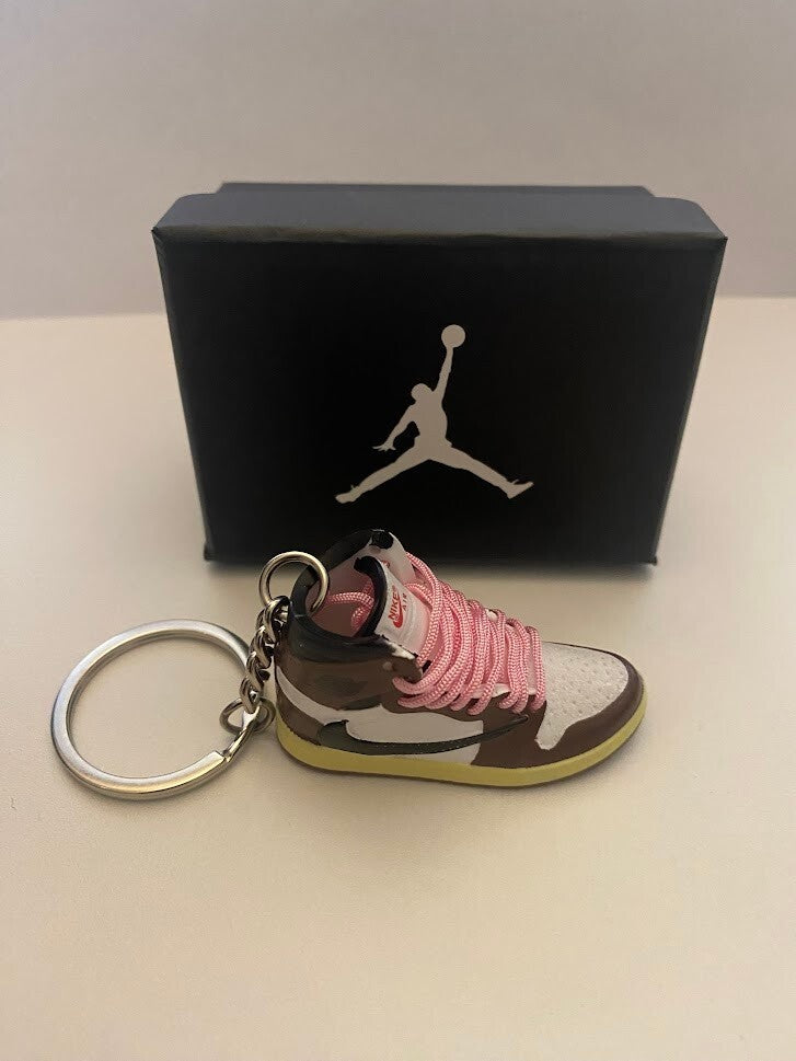 JORDAN 1 RETRO HIGH OG SP-(TRAVIS SCOTT MOCHA)-3D SNEAKER KEYCHAIN WITH BOX